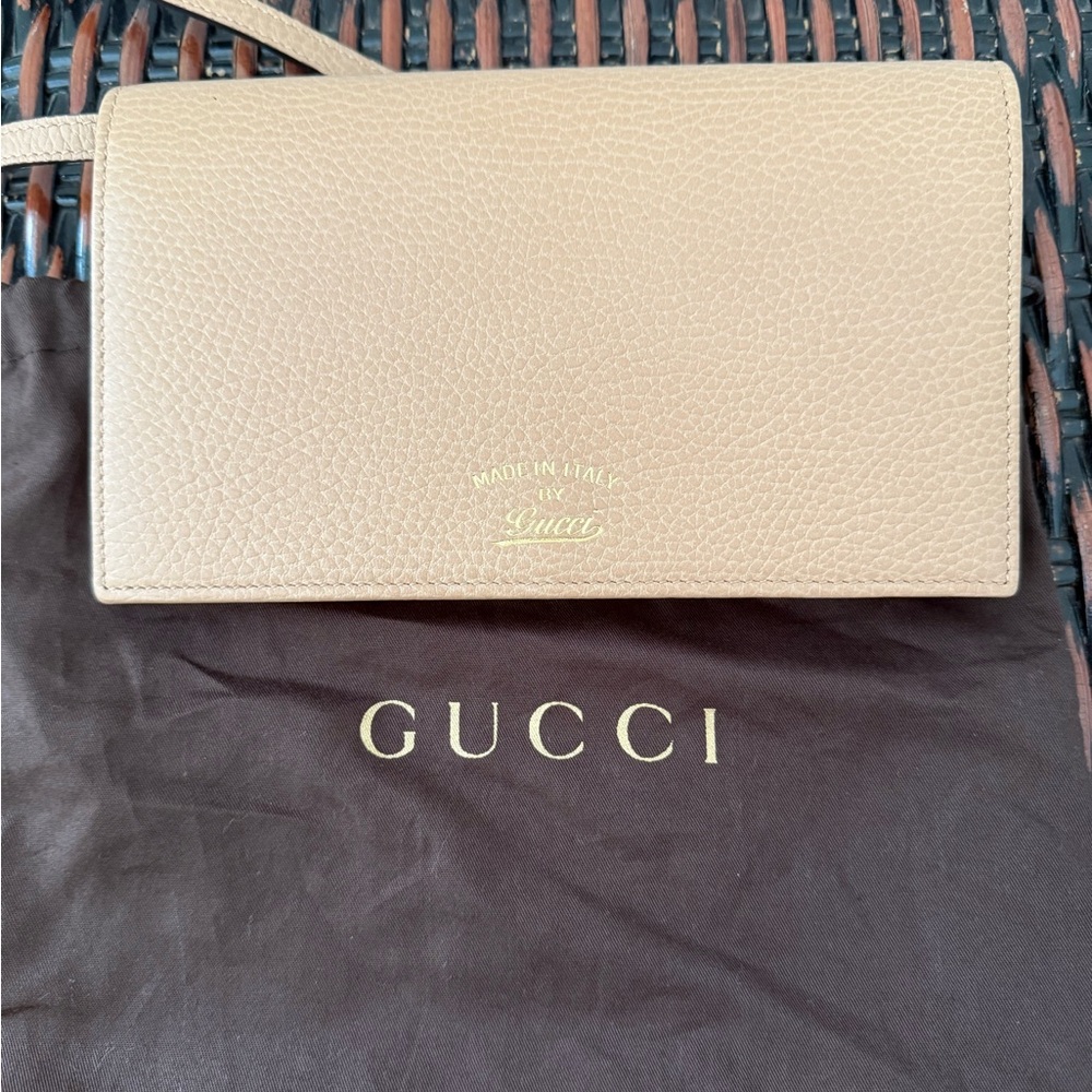 Gucci Tan Leather Wallet